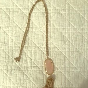 Rose quartz kendra Scott necklace